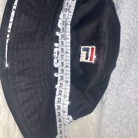 Limited Edition Rare Fila Disney Bucket Hat - Picture 7 of 7